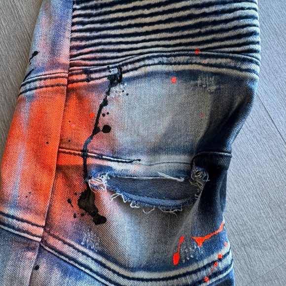 Men's Distressed Blue and Orange Skinny Jeans - Picture 7 of 8